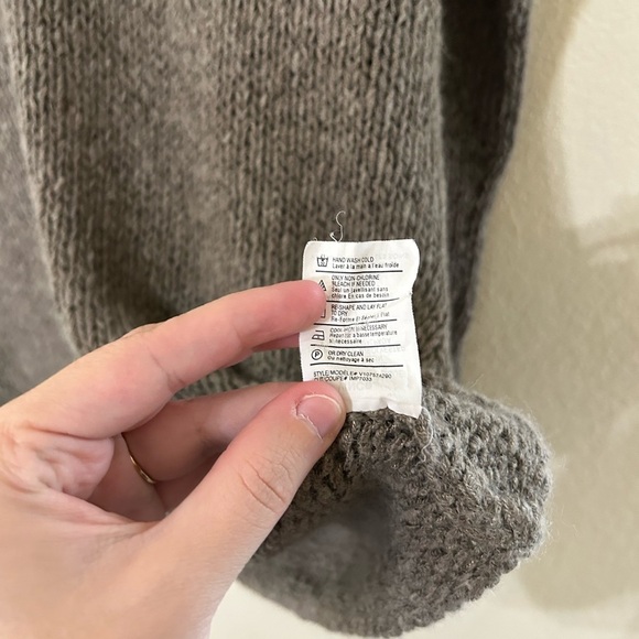 Vince Brown Long Sleeve V-Neck Sweater Size Medium Wool Linen Blend Marled Knit - Picture 5 of 10